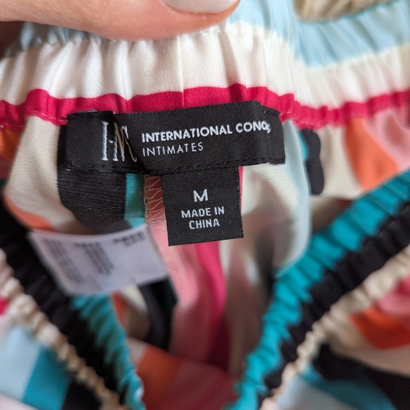 🔥$10 Bundled🔥*NEW* Int'l Concepts Striped Pajama Lounge Set M - Picture 4 of 8